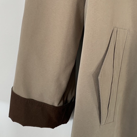 Gallery Classic Zip Up Detachable Liner Women’s Size XL Tan Long Trench Coat - Picture 6 of 14